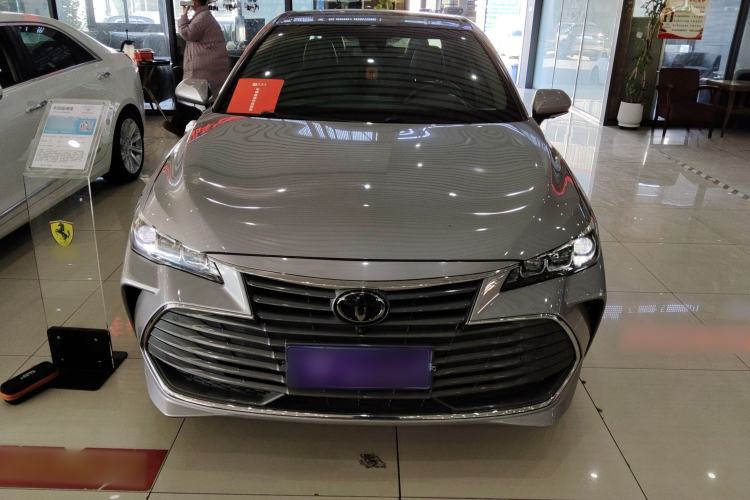 Used Toyota Avalon 2019 2.5L Touring Premium Version China VI Standard Front