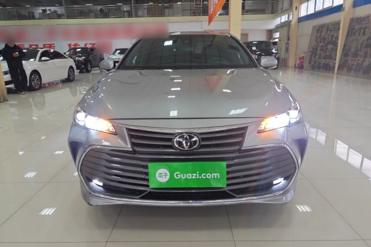 Used Toyota Avalon 2019 2.0L Luxury Edition China VI Standard Front