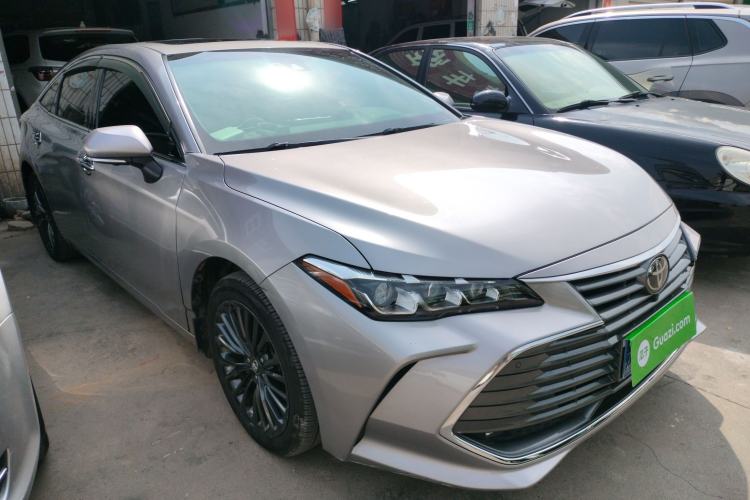 Used Toyota Avalon 2019 2.0L XLE Premium Edition China VI Front Right 45 Deg