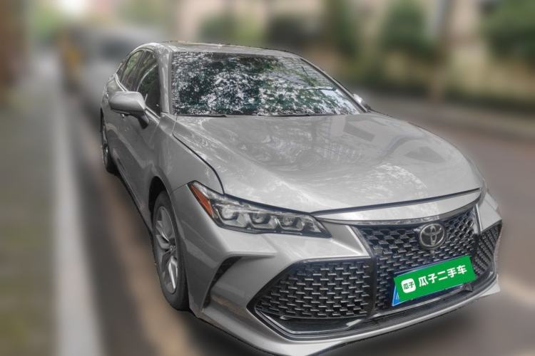 Used Toyota Avalon 2019 2.0L Luxury Edition China VI Standard Front Right 45 Deg