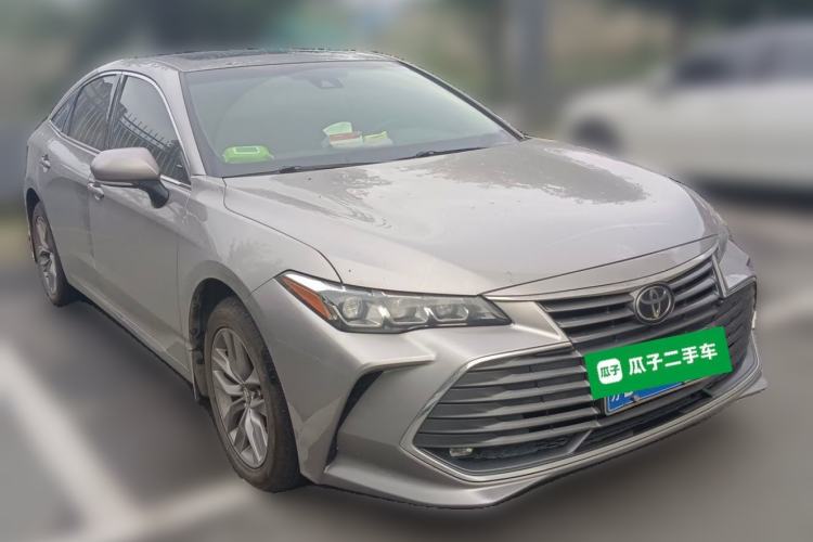 Used Toyota Avalon 2019 2.0L Ambition Edition China VI Front Right 45 Deg