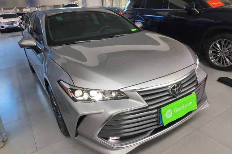 Used Toyota Avalon 2019 2.0L XLE Premium Edition China VI Front Right 45 Deg