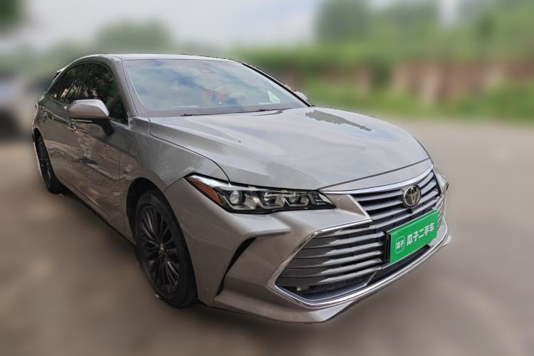 Used Toyota Avalon 2019 2.0L XLE Premium Edition China VI Front Right 45 Deg
