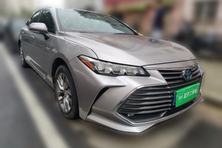 Used Toyota Avalon 2019 Dual-Engine 2.5L Luxury Edition China VI Standard Front Right 45 Deg