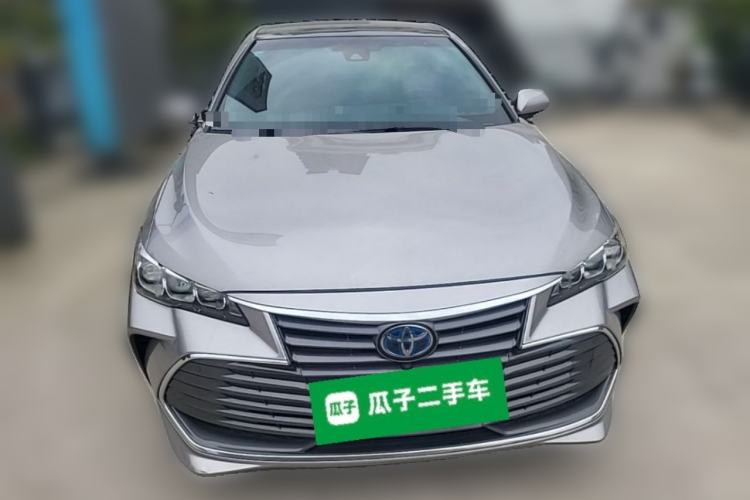 Used Toyota Avalon 2019 Dual-Engine 2.5L XLE Prestige Version China VI Standard Front