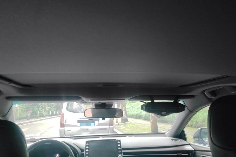 Used Toyota Avalon 2019 2.0L Luxury Edition China VI Standard Headliner