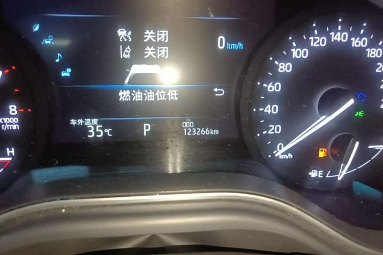 Used Toyota Avalon 2019 2.0L Luxury Edition China VI Standard Instrument Cluster
