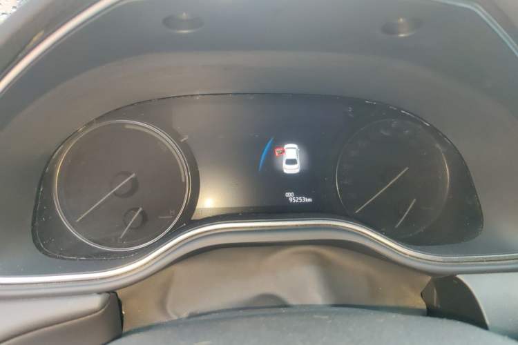Used Toyota Avalon 2019 Dual-Engine 2.5L Luxury Edition China VI Standard Instrument Cluster
