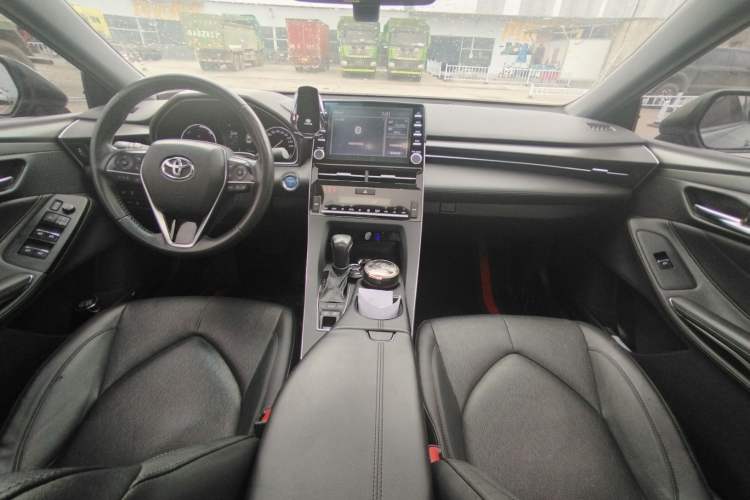 Used Toyota Avalon 2019 Dual-Engine 2.5L Luxury Edition China VI Standard Interior 1