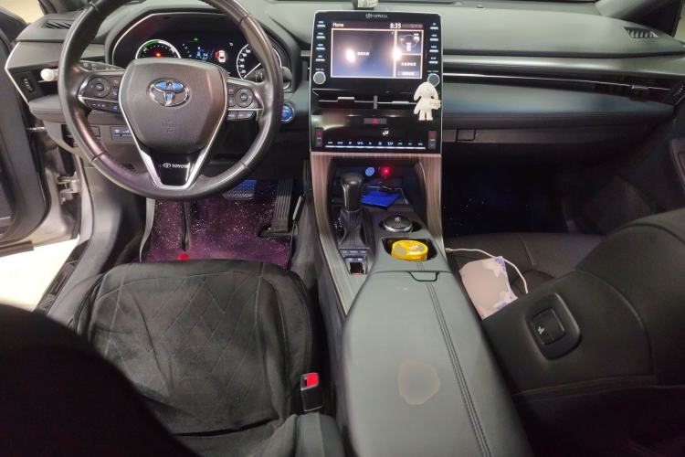 Used Toyota Avalon 2019 Dual-Engine 2.5L Luxury Edition China VI Standard Interior 2
