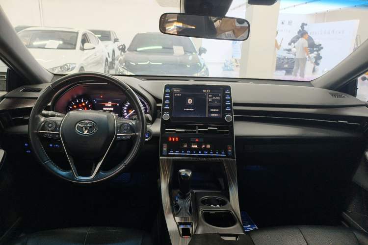 Used Toyota Avalon 2019 2.0L Luxury Edition China VI Standard Interior 2