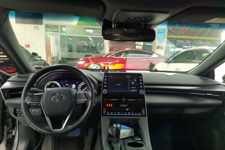 Used Toyota Avalon 2019 Dual-Engine 2.5L Luxury Edition China VI Standard Interior 2