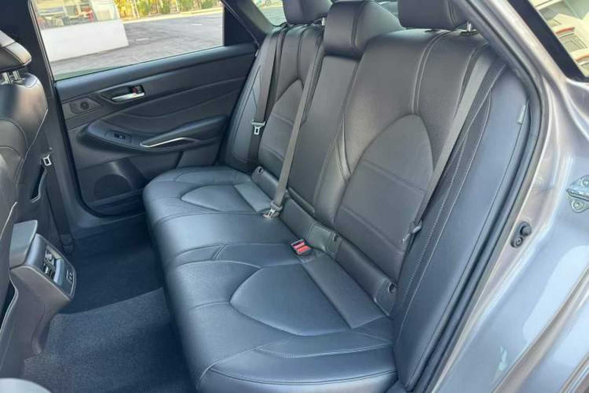 Used Toyota Avalon 2019 Dual-Engine 2.5L Luxury Edition China VI Standard Interior 9