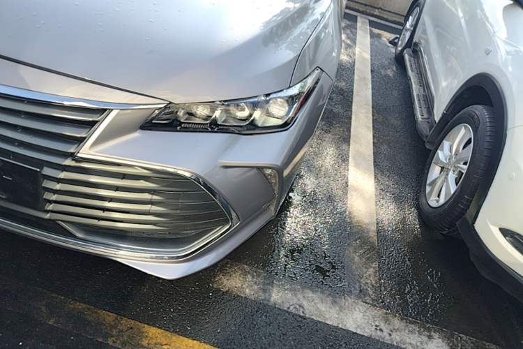 Used Toyota Avalon 2019 2.0L Luxury Edition China VI Standard Left Front Headlight