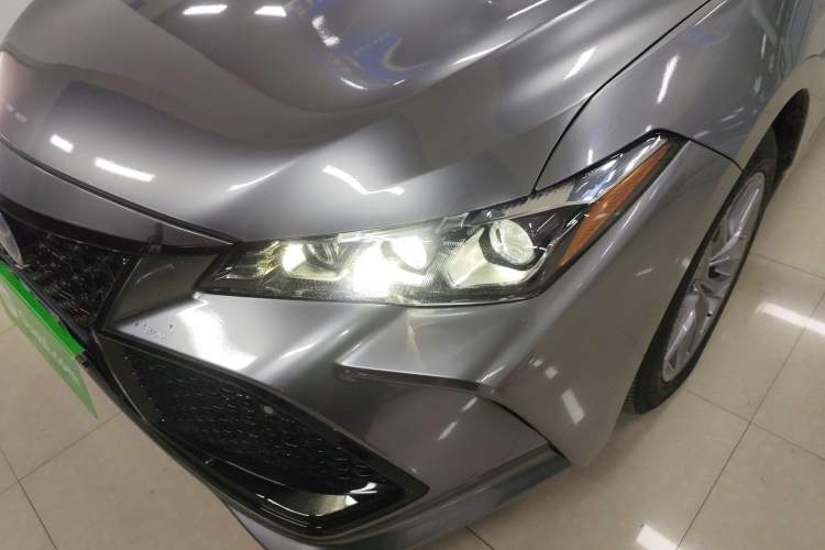 Used Toyota Avalon 2019 Dual-Engine 2.5L Luxury Edition China VI Standard Left Front Headlight