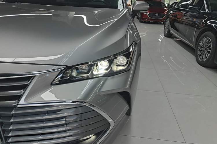 Used Toyota Avalon 2019 2.0L Luxury Edition China VI Standard Left Front Headlight