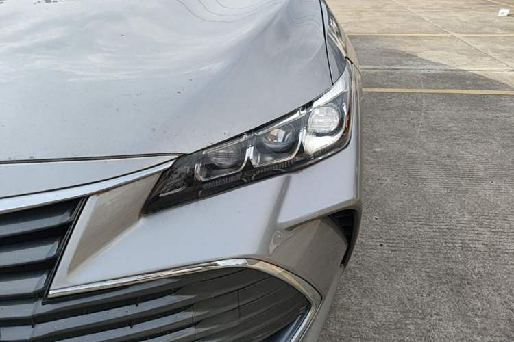 Used Toyota Avalon 2019 2.0L Luxury Edition China VI Standard Left Front Headlight