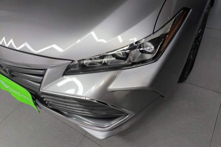 Used Toyota Avalon 2019 2.0L XLE Premium Edition China VI Left Front Headlight