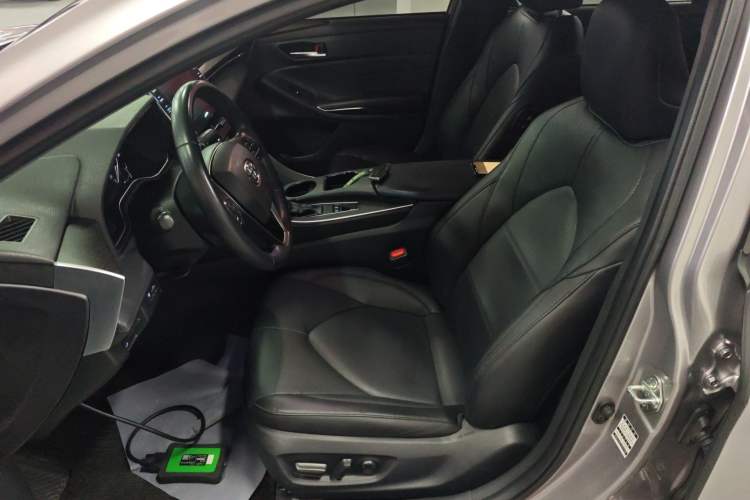 Used Toyota Avalon 2019 2.0L Luxury Edition China VI Standard Left Front Seat