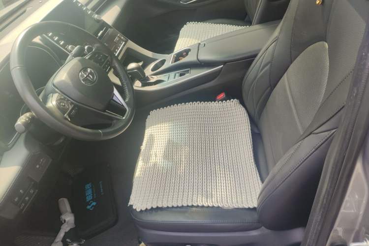 Used Toyota Avalon 2019 Dual-Engine 2.5L XLE Prestige Version China V Standard Left Front Seat