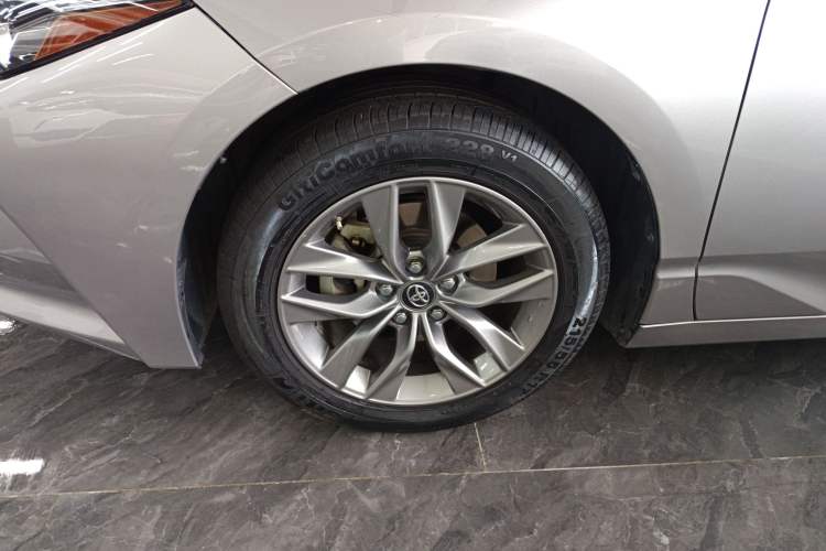 Used Toyota Avalon 2019 2.0L Luxury Edition China VI Standard Left Front Wheel Hub