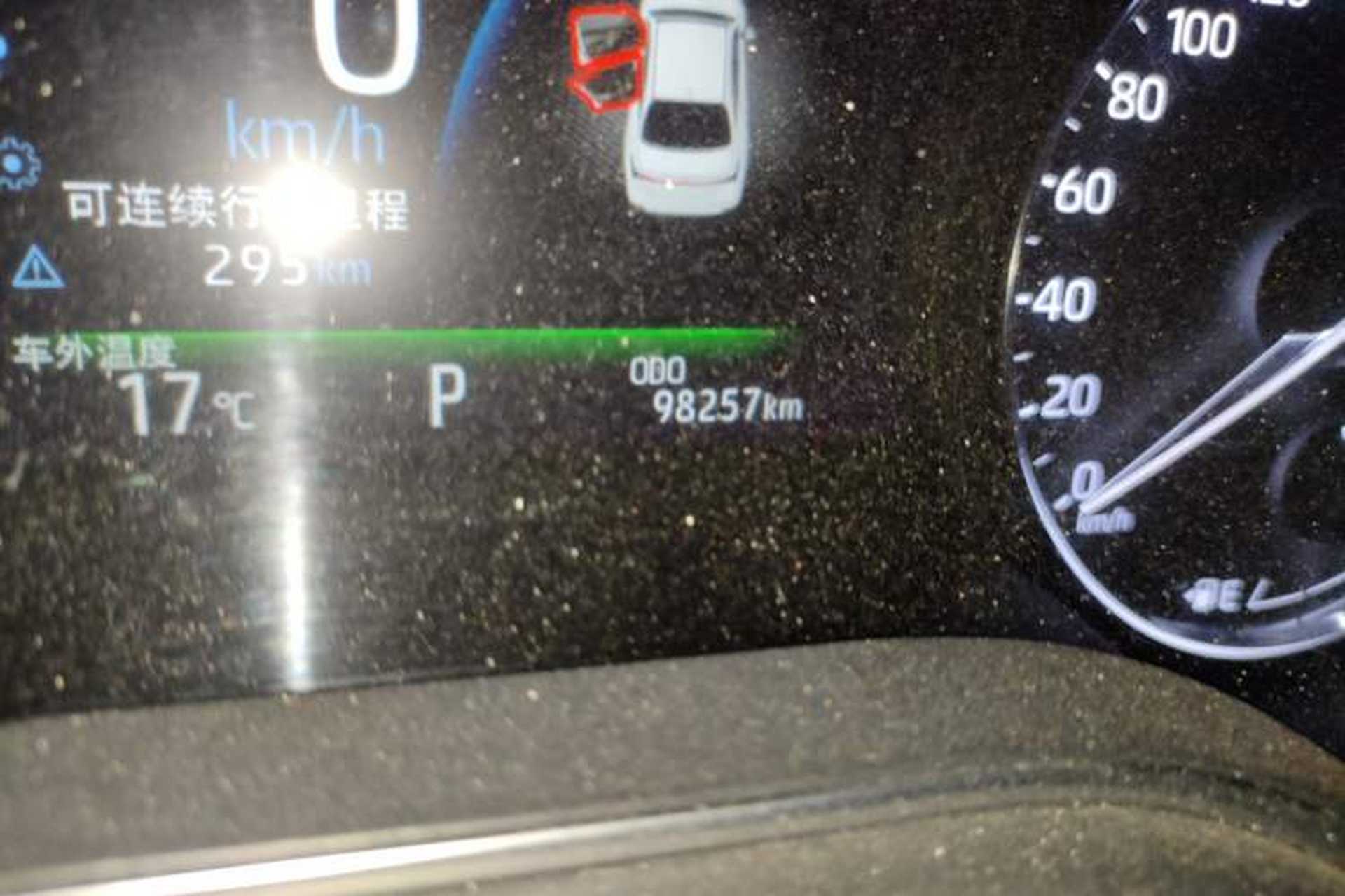 Used Toyota Avalon 2019 Dual-Engine 2.5L Luxury Edition China VI Standard Odometer Close Up