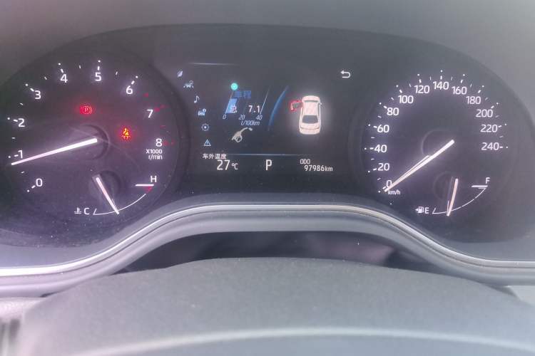Used Toyota Avalon 2019 2.0L Luxury Edition China VI Standard Odometer Close Up