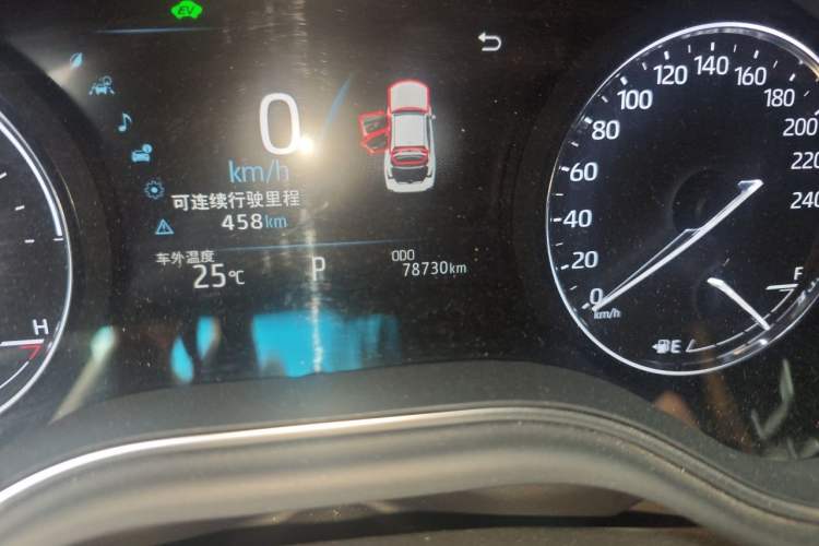 Used Toyota Avalon 2019 Dual-Engine 2.5L Luxury Edition China VI Standard Odometer Close Up