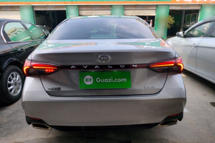 Used Toyota Avalon 2019 2.0L XLE Premium Edition China VI Rear