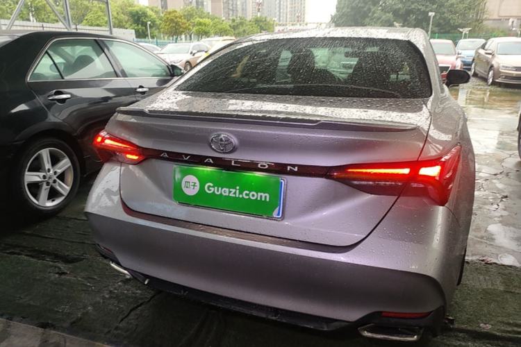 Used Toyota Avalon 2019 2.0L Luxury Edition China VI Standard Rear