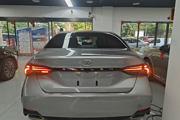 Used Toyota Avalon 2019 2.0L Luxury Edition China VI Standard Rear