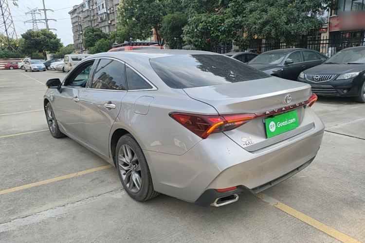Used Toyota Avalon 2019 2.0L Luxury Edition China VI Standard Rear Left 45 Deg