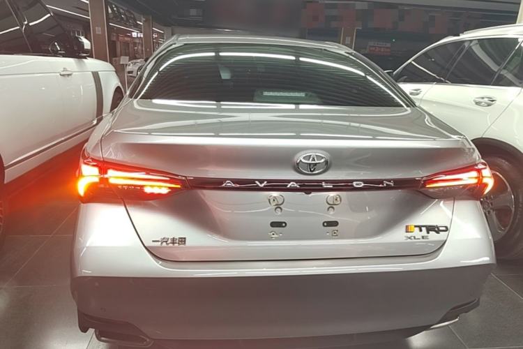 Used Toyota Avalon 2019 2.0L XLE Premium Edition China VI Rear