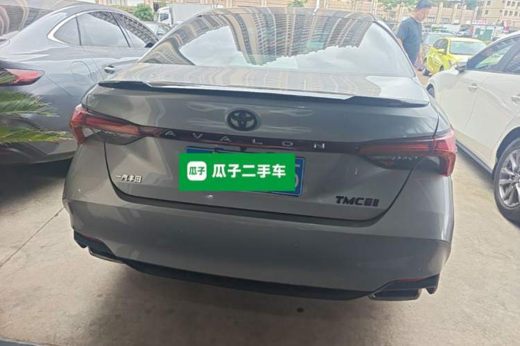 Used Toyota Avalon 2019 2.0L Luxury Edition China VI Standard Rear