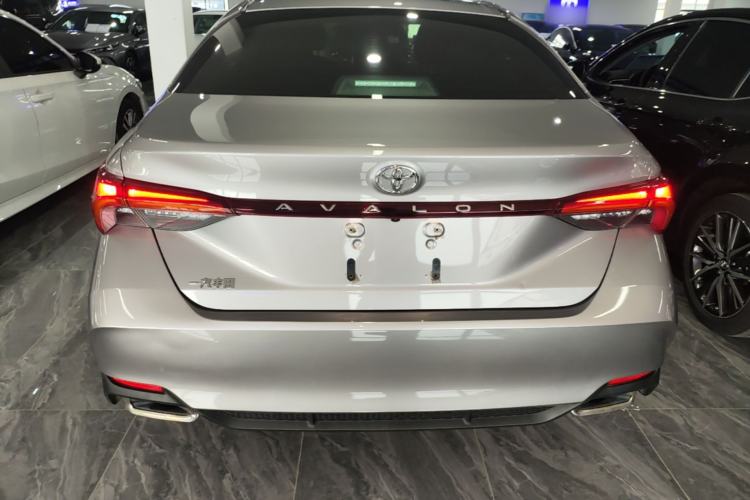 Used Toyota Avalon 2019 2.0L Luxury Edition China VI Standard Rear