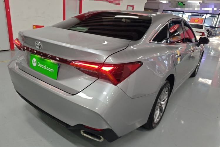Used Toyota Avalon 2019 2.0L Luxury Edition China VI Standard Rear Right 45 Deg