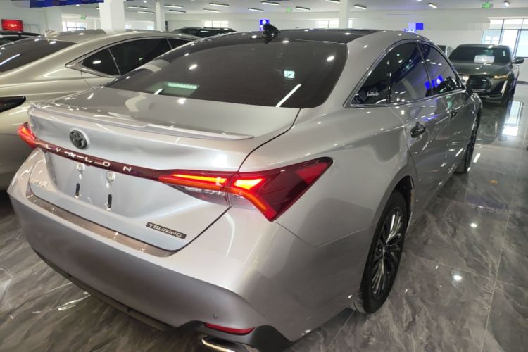 Used Toyota Avalon 2019 2.5L Touring Premium Version China VI Standard Rear Right 45 Deg
