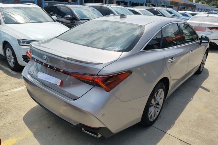 Used Toyota Avalon 2019 2.0L Luxury Edition China VI Standard Rear Right 45 Deg