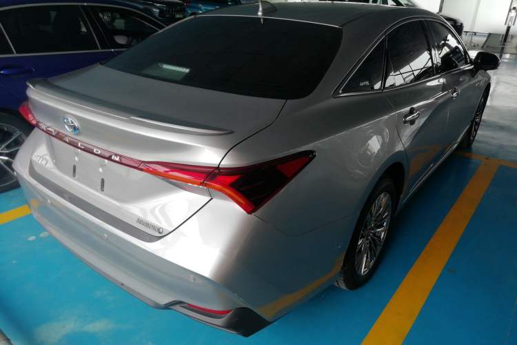 Used Toyota Avalon 2019 Dual-Engine 2.5L Luxury Edition China VI Standard Rear Right 45 Deg