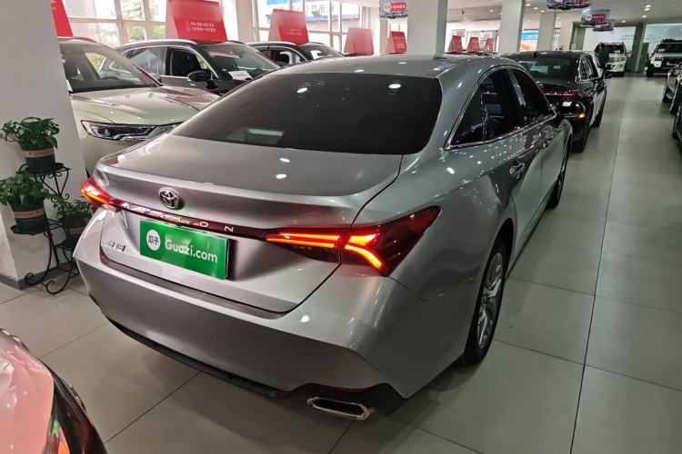 Used Toyota Avalon 2019 2.0L Luxury Edition China VI Standard Rear Right 45 Deg