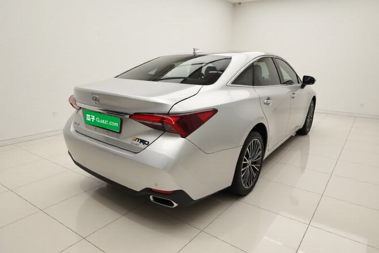Used Toyota Avalon 2019 2.0L XLE Premium Edition China VI Rear Right 45 Deg