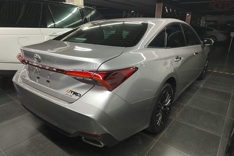 Used Toyota Avalon 2019 2.0L XLE Premium Edition China VI Rear Right 45 Deg