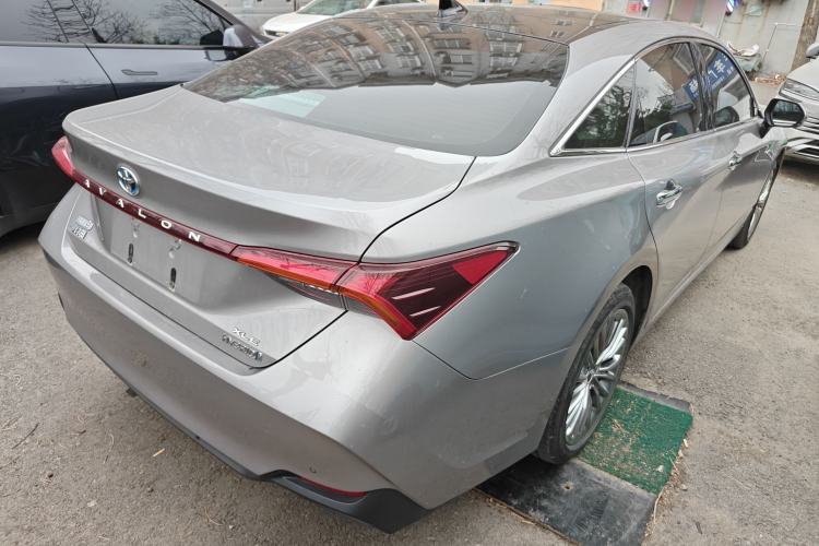 Used Toyota Avalon 2019 Dual-Engine 2.5L XLE Prestige Version China VI Standard Rear Right 45 Deg