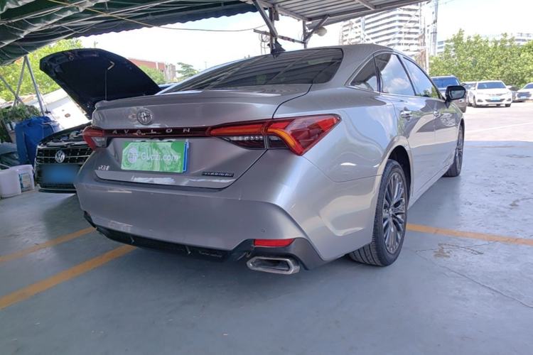 Used Toyota Avalon 2019 2.5L Touring Premium Version China VI Standard Rear Right 45 Deg