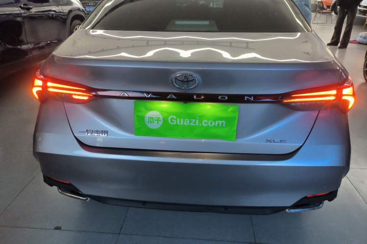 Used Toyota Avalon 2019 2.0L XLE Premium Edition China VI Rear
