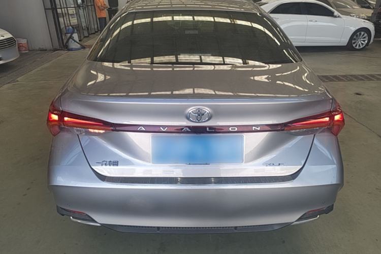 Used Toyota Avalon 2019 2.0L XLE Premium Edition China VI Rear