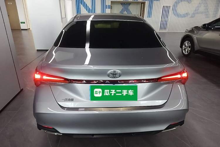 Used Toyota Avalon 2019 2.0L XLE Premium Edition China VI Rear