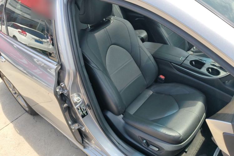 Used Toyota Avalon 2019 2.0L Luxury Edition China VI Standard Right Front Seat