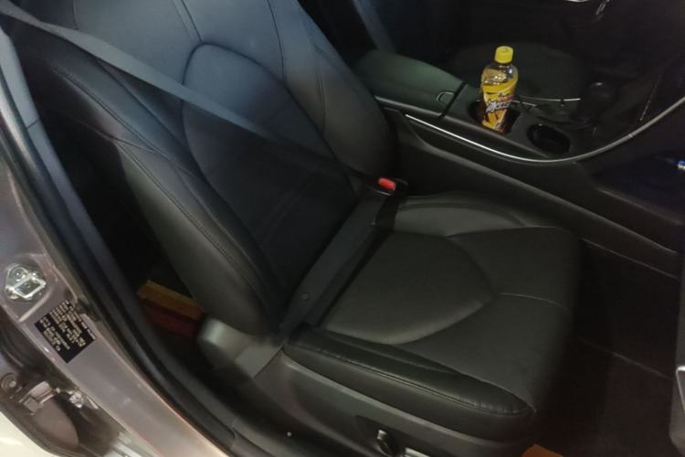 Used Toyota Avalon 2019 2.0L Luxury Edition China VI Standard Right Front Seat