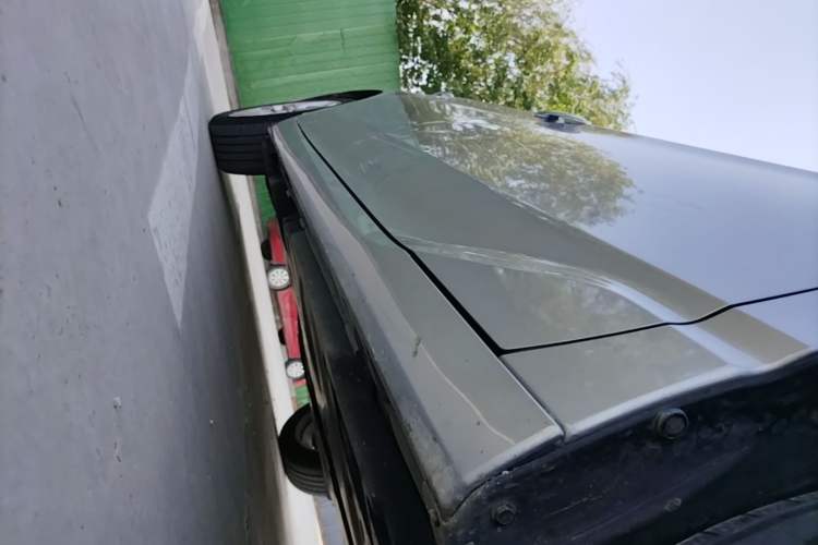 Used Toyota Avalon 2019 2.0L Luxury Edition China VI Standard Right Side Sill